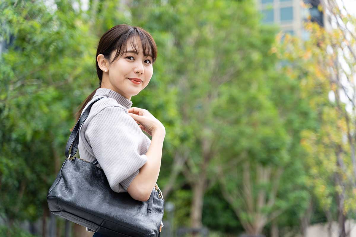 福岡で効率的に稼ぎたい女性は